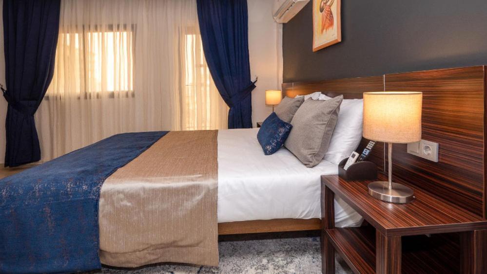 Souare Premium Hotel Conakry Eksteriør bilde