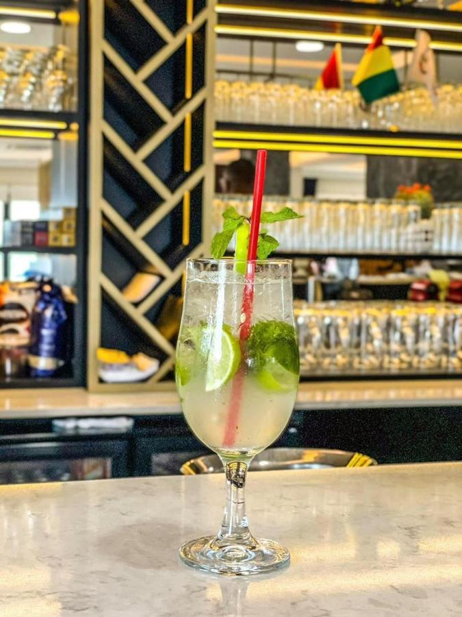 Souare Premium Hotel Conakry Eksteriør bilde